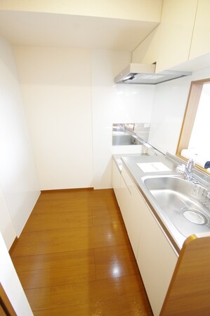 ヴィーブル草薙の物件内観写真